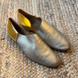 U-Dot 8 Slip On Metallic Champagne Gold Leather Flats Shoes
